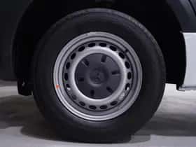 Mercedes-Benz Sprinter (2022) thumbnail 23