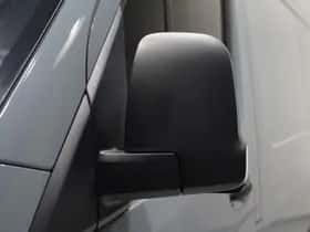 Mercedes-Benz Sprinter (2024) thumbnail 18