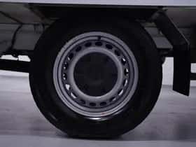 Mercedes-Benz Sprinter (2023) thumbnail 112