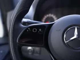 Mercedes-Benz Sprinter (2023) thumbnail 132
