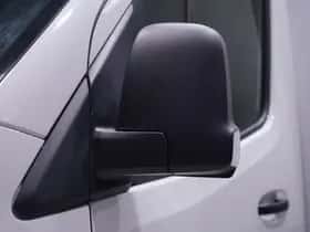 Mercedes-Benz Sprinter (2023) thumbnail 17