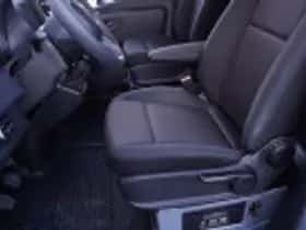 Mercedes-Benz Sprinter (2024) thumbnail 62