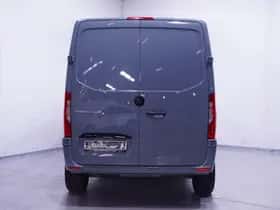 Mercedes-Benz Sprinter (2024) thumbnail 85
