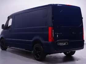 Mercedes-Benz Sprinter (2024) thumbnail 4
