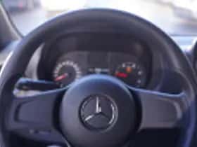 Mercedes-Benz Sprinter (2024) thumbnail 69