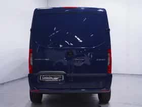 Mercedes-Benz Sprinter (2024) thumbnail 91