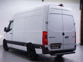 Mercedes-Benz Sprinter (2021) thumbnail 4