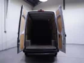 Mercedes-Benz Sprinter (2021) thumbnail 64