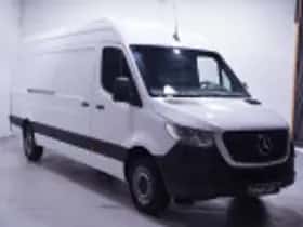 Mercedes-Benz Sprinter (2022) thumbnail 56
