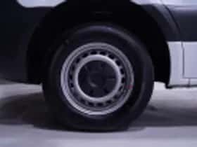 Mercedes-Benz Sprinter (2022) thumbnail 75