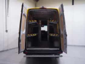 Mercedes-Benz Sprinter (2022) thumbnail 65