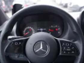 Mercedes-Benz Sprinter (2022) thumbnail 83