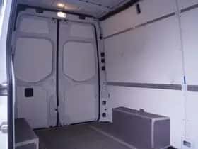 Mercedes-Benz Sprinter (2023) thumbnail 118