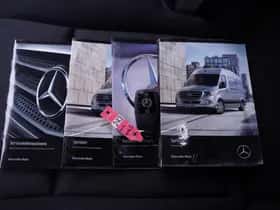 Mercedes-Benz Sprinter (2023) thumbnail 153