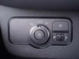 Mercedes-Benz Sprinter (2019) thumbnail 128