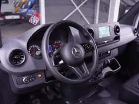 Mercedes-Benz Sprinter (2022) thumbnail 131