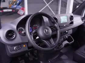 Mercedes-Benz Sprinter (2022) thumbnail 29