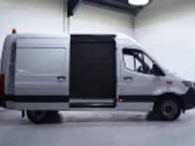 Mercedes-Benz Sprinter (2022) thumbnail 61