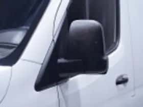 Mercedes-Benz Sprinter (2022) thumbnail 70