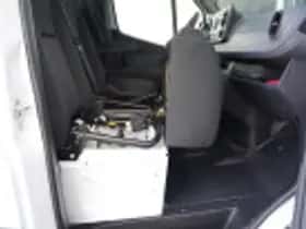 Mercedes-Benz Sprinter (2021) thumbnail 79