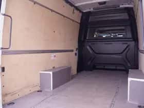 Mercedes-Benz Sprinter (2021) thumbnail 16