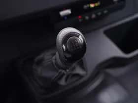 Mercedes-Benz Sprinter (2021) thumbnail 52