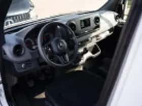 Mercedes-Benz Sprinter (2021) thumbnail 94