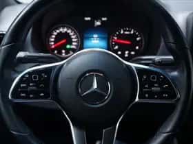 Mercedes-Benz Sprinter (2024) thumbnail 102