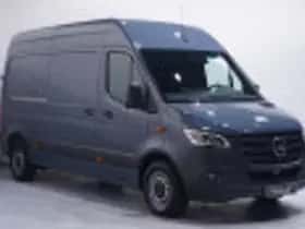 Mercedes-Benz Sprinter (2024) thumbnail 43