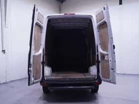 Mercedes-Benz Sprinter (2014) thumbnail 103