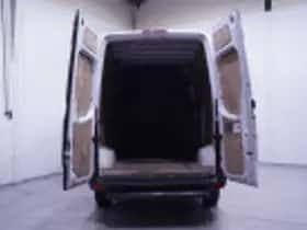 Mercedes-Benz Sprinter (2014) thumbnail 58