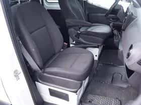 Mercedes-Benz Sprinter (2019) thumbnail 24