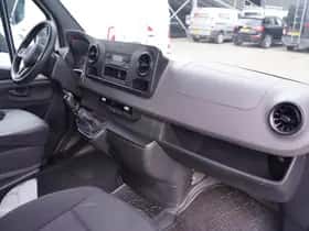 Mercedes-Benz Sprinter (2019) thumbnail 32