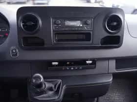 Mercedes-Benz Sprinter (2019) thumbnail 36