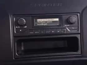 Mercedes-Benz Sprinter (2019) thumbnail 38