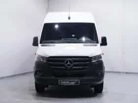 Mercedes-Benz Sprinter (2024) thumbnail 129