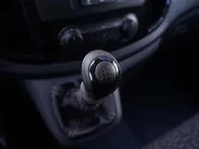 Mercedes-Benz Vito (2023) thumbnail 114