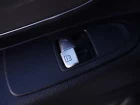 Mercedes-Benz Vito (2023) thumbnail 119