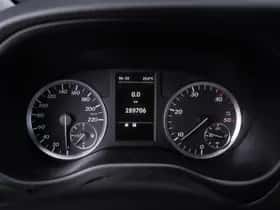 Mercedes-Benz Vito (2019) thumbnail 129