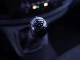 Mercedes-Benz Vito (2015) thumbnail 120