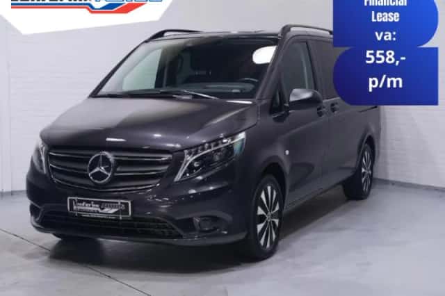 Mercedes-Benz Vito (2024) thumbnail 2