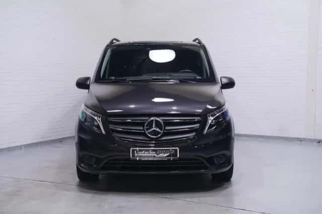 Mercedes-Benz Vito (2024) thumbnail 6