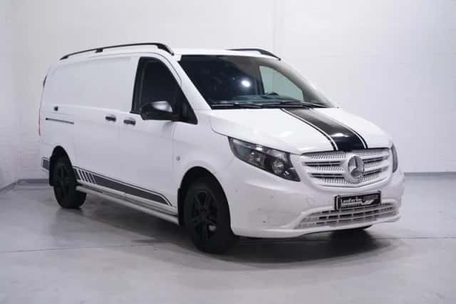Mercedes-Benz Vito (2018) thumbnail 2