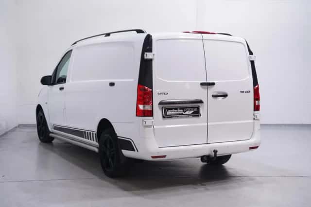 Mercedes-Benz Vito (2018) thumbnail 3