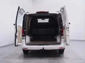 Mercedes-Benz Vito (2018) thumbnail 89