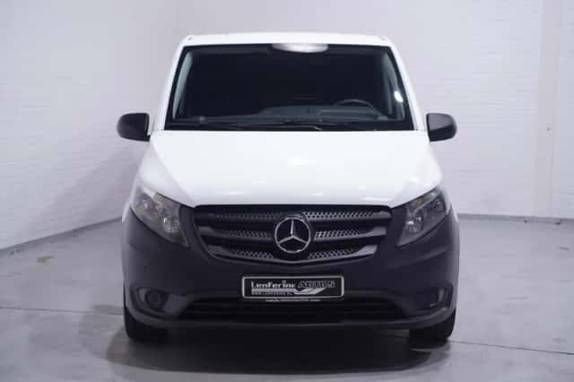 Mercedes-Benz Vito (2020) thumbnail 6