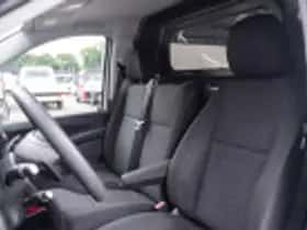 Mercedes-Benz Vito (2020) thumbnail 74