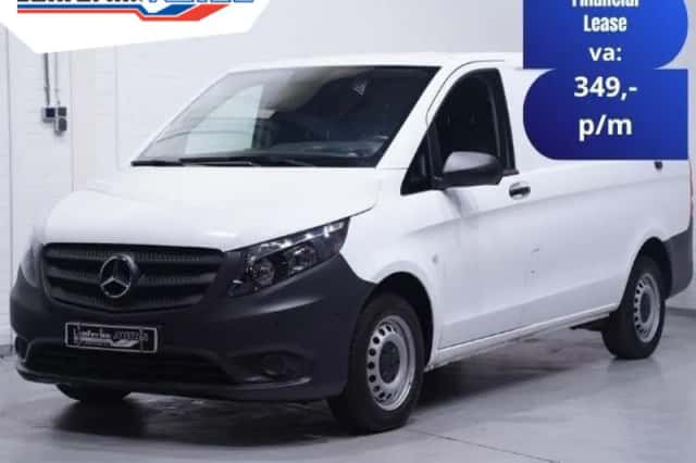 Mercedes-Benz Vito (2021) thumbnail 2