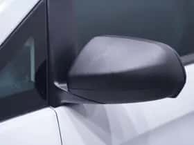Mercedes-Benz Vito (2021) thumbnail 104