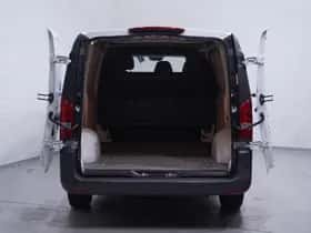 Mercedes-Benz Vito (2021) thumbnail 12